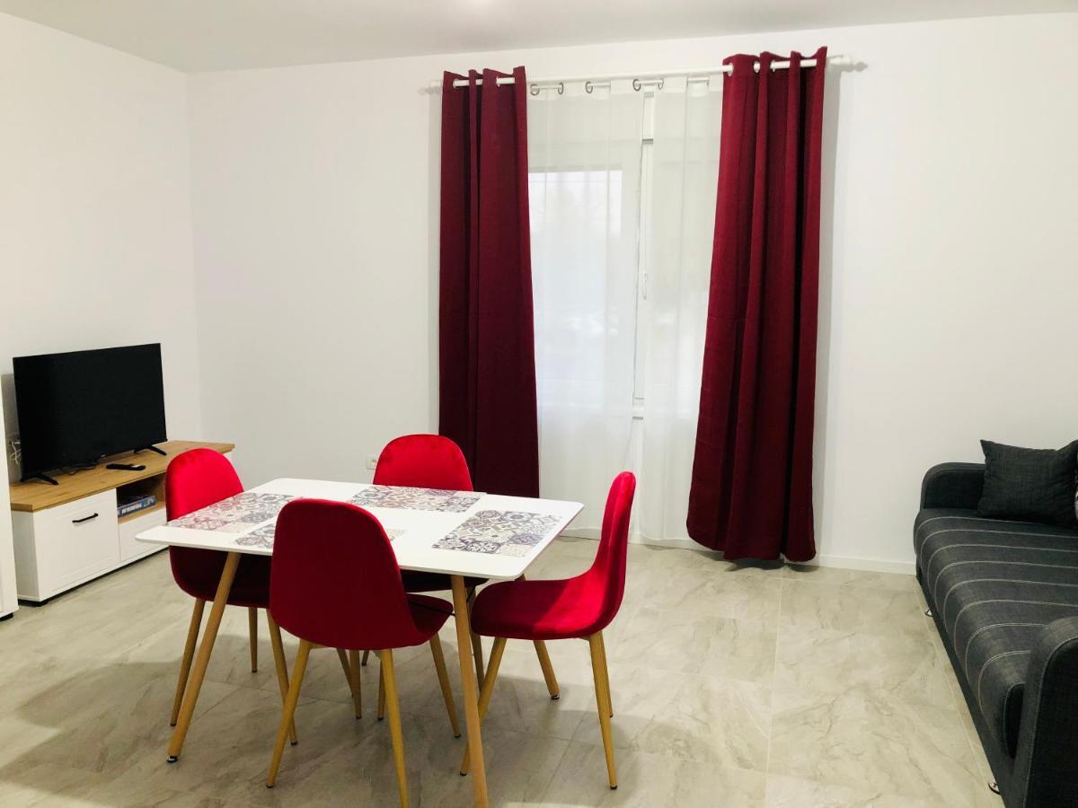 New And Modern Apartments In Villa, Near City Center M36 Temeşvar Dış mekan fotoğraf