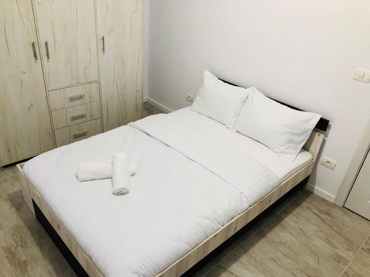 New And Modern Apartments In Villa, Near City Center M36 Temeşvar Dış mekan fotoğraf