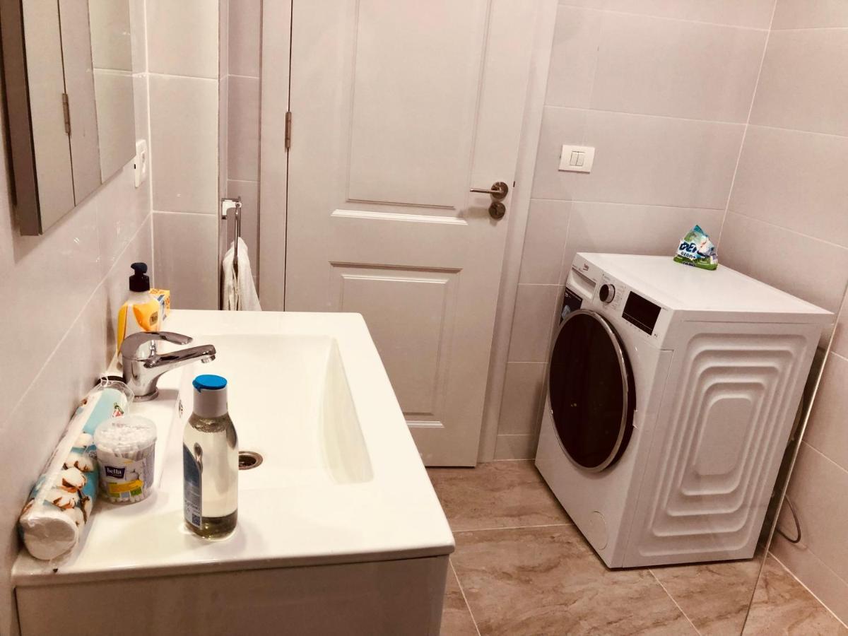 New And Modern Apartments In Villa, Near City Center M36 Temeşvar Dış mekan fotoğraf